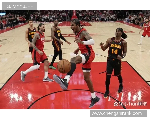 杰伦-格林首秀迎战太阳,队友盛赞其得分能力及突破速度